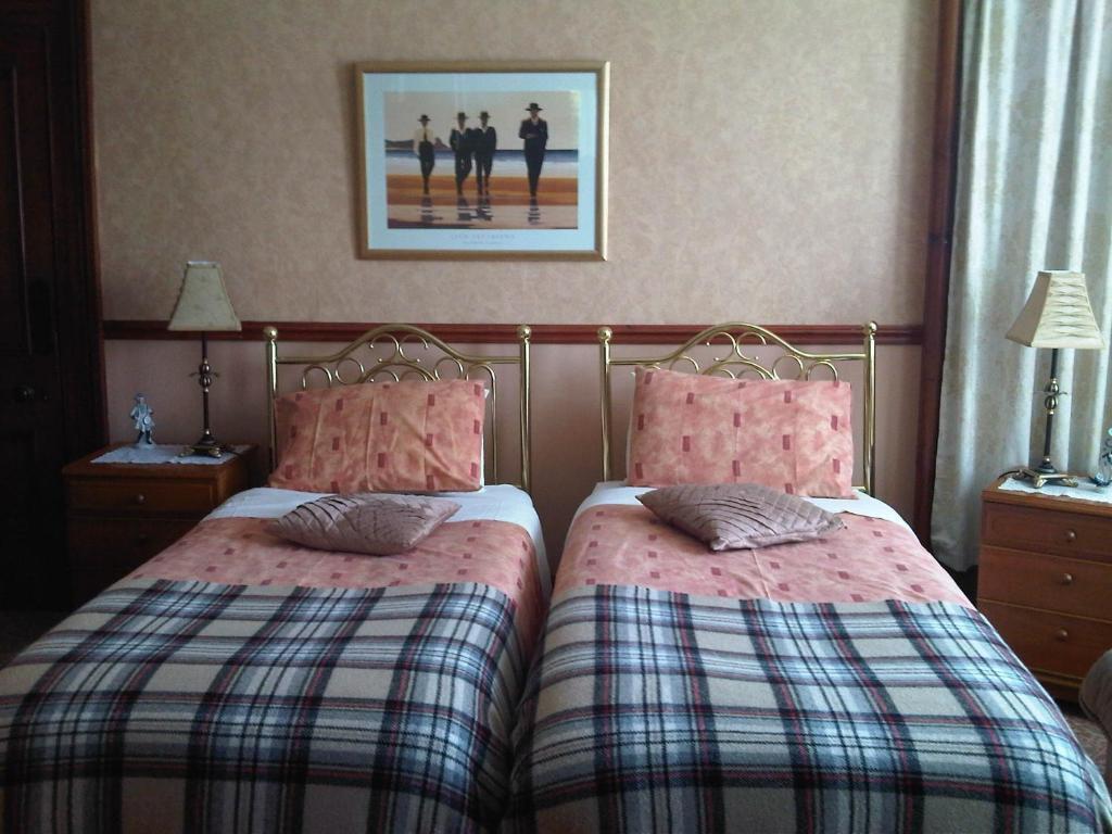 James Cottage Guest House Crieff Esterno foto